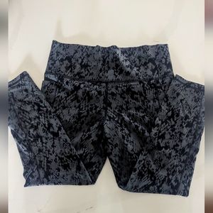 Athleta cropped leggings